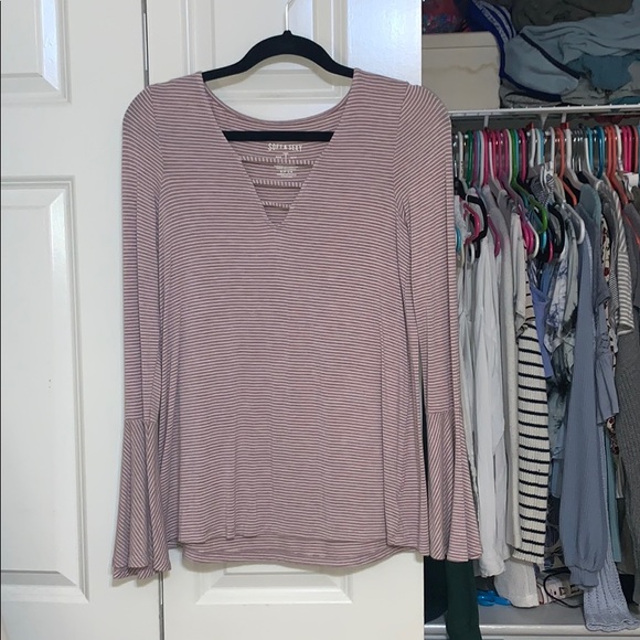 Size S American eagle long sleeve - Picture 1 of 1